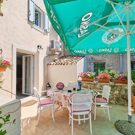 Apartment Kaleta Sveti Jakov Eksteriør bilde