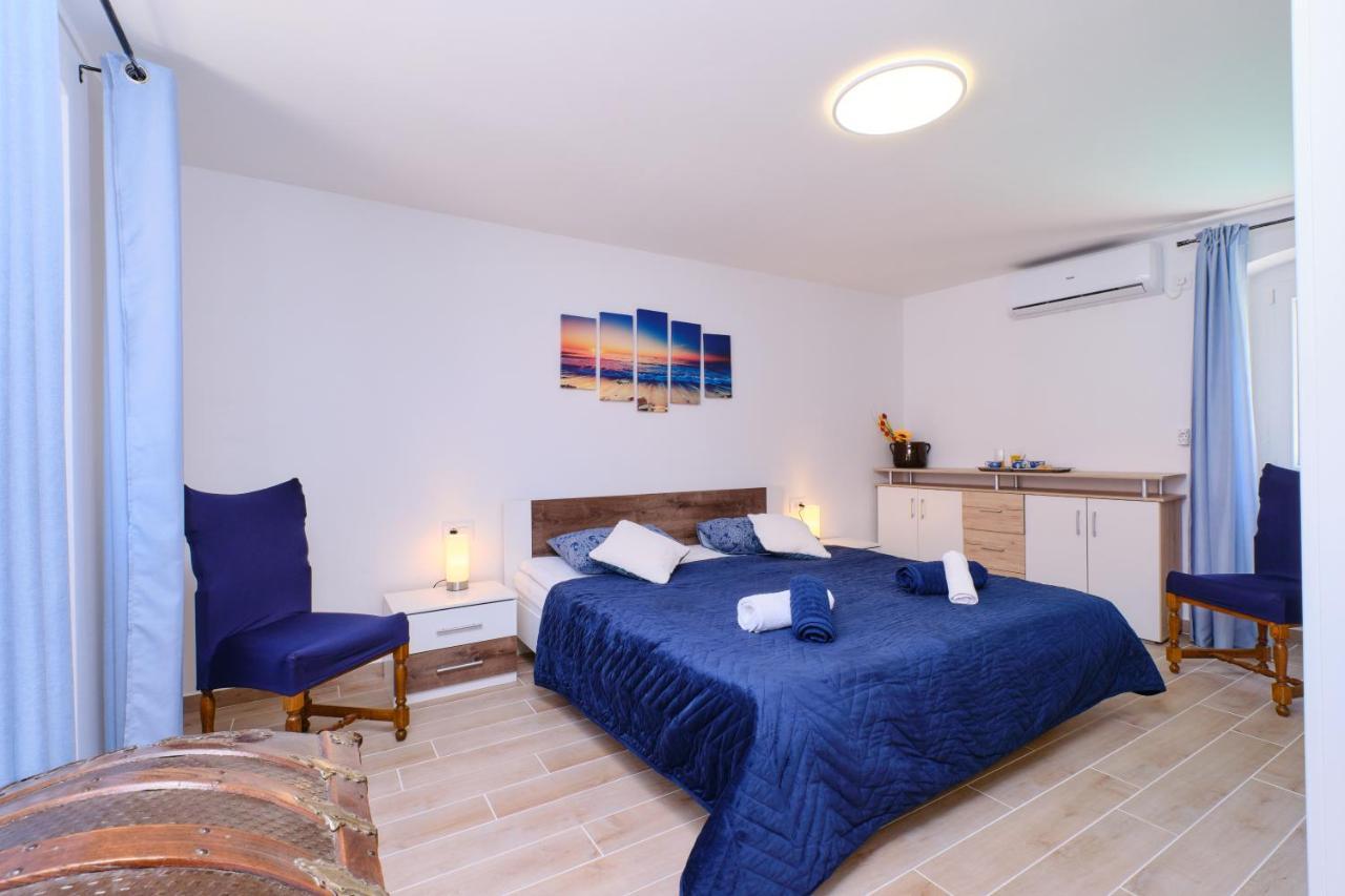Apartment Kaleta Sveti Jakov Eksteriør bilde