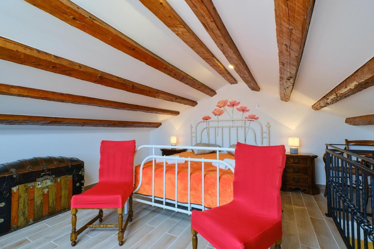 Apartment Kaleta Sveti Jakov Eksteriør bilde