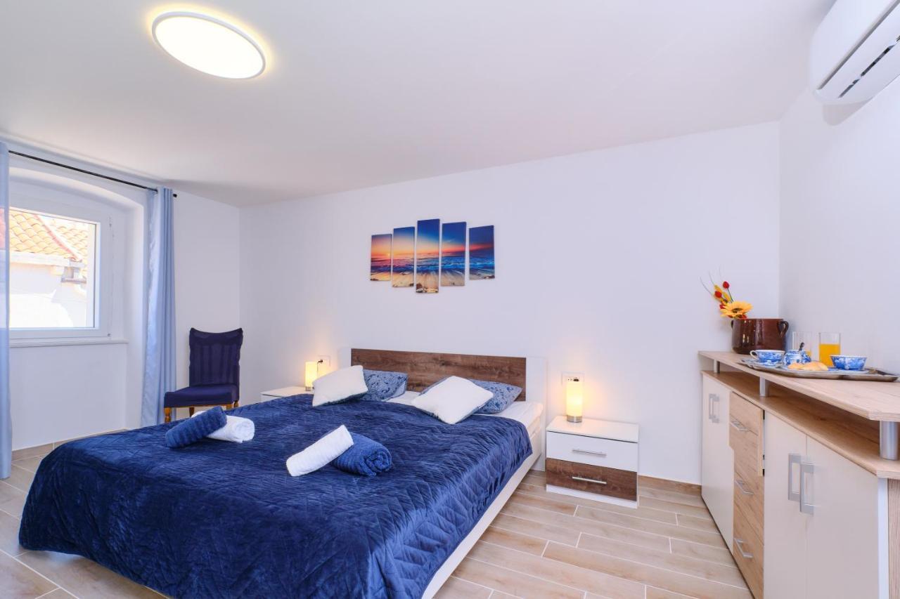Apartment Kaleta Sveti Jakov Eksteriør bilde